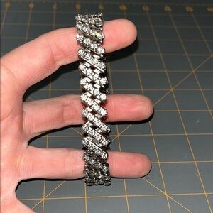 Vintage stretch rhinestone bracelet